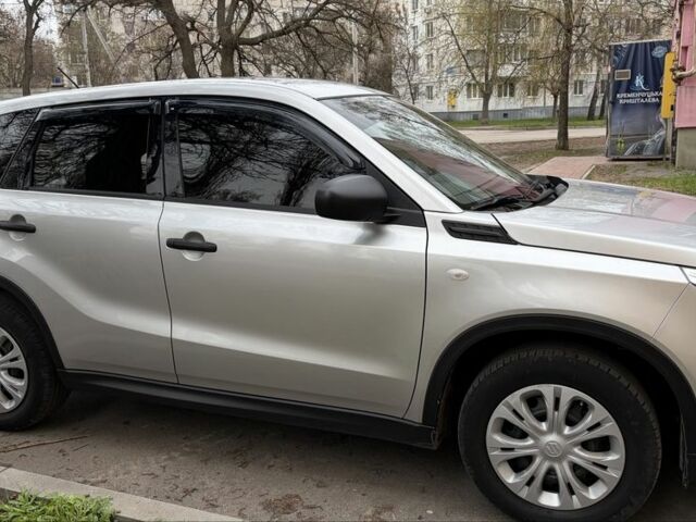 Сірий Сузукі Вітара, об'ємом двигуна 1 л та пробігом 56 тис. км за 12500 $, фото 1 на Automoto.ua