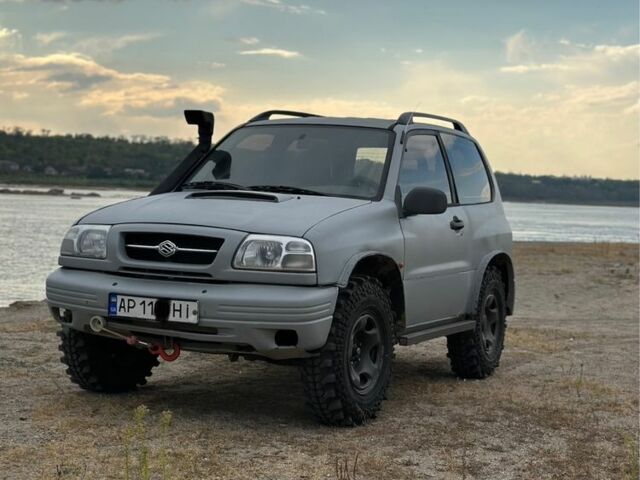 Серый Сузуки Витара, объемом двигателя 2 л и пробегом 190 тыс. км за 6600 $, фото 1 на Automoto.ua