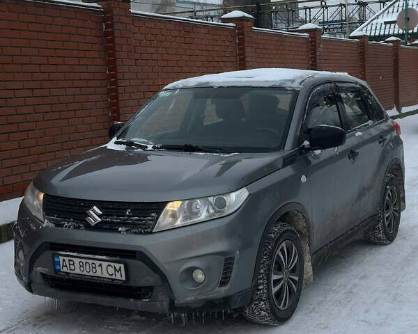 Серый Сузуки Витара, объемом двигателя 1.59 л и пробегом 248 тыс. км за 10500 $, фото 1 на Automoto.ua