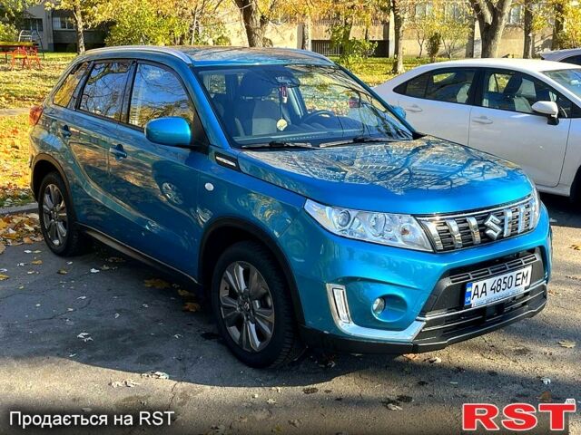 Синий Сузуки Витара, объемом двигателя 1 л и пробегом 18 тыс. км за 18000 $, фото 1 на Automoto.ua