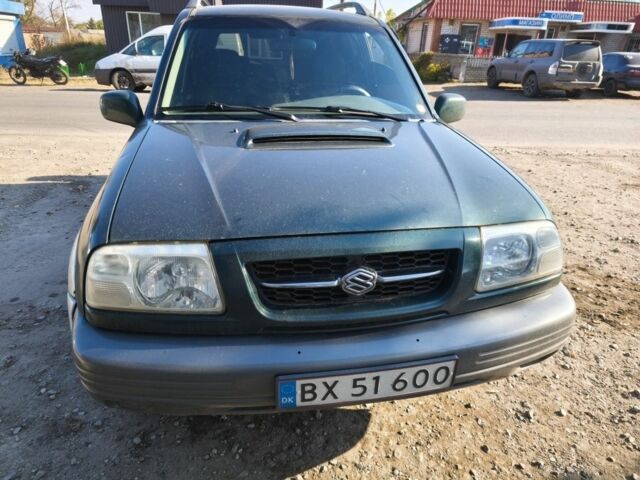 Зелений Сузукі Вітара, об'ємом двигуна 2 л та пробігом 350 тис. км за 3950 $, фото 1 на Automoto.ua