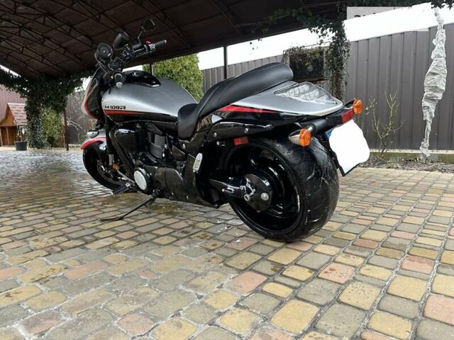 Сузукі Boulevard M109R, об'ємом двигуна 0 л та пробігом 7 тис. км за 20000 $, фото 1 на Automoto.ua
