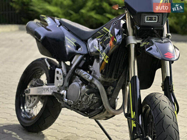 Черный Сузуки DR-Z 400SM, объемом двигателя 0.4 л и пробегом 53 тыс. км за 4300 $, фото 1 на Automoto.ua