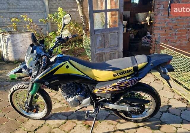 Чорний Сузукі DR 250, об'ємом двигуна 0 л та пробігом 21 тис. км за 1550 $, фото 1 на Automoto.ua