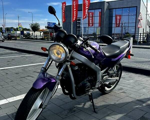 Бежевый Сузуки GS 500, объемом двигателя 0 л и пробегом 47 тыс. км за 2200 $, фото 1 на Automoto.ua