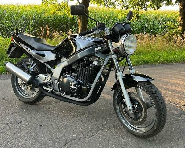 Черный Сузуки GS 500E, объемом двигателя 0 л и пробегом 43 тыс. км за 1550 $, фото 1 на Automoto.ua