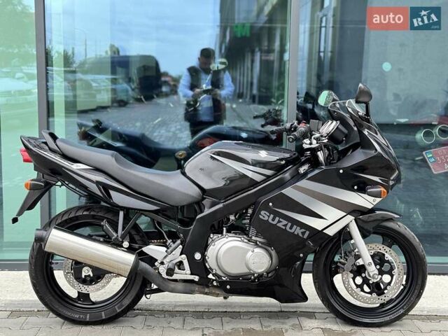 Чорний Сузукі GS 500F, об'ємом двигуна 0.5 л та пробігом 27 тис. км за 3199 $, фото 1 на Automoto.ua