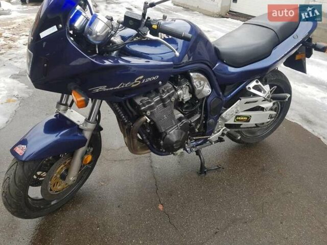 Синий Сузуки GSF 1200S Bandit, объемом двигателя 1.2 л и пробегом 75 тыс. км за 3500 $, фото 1 на Automoto.ua