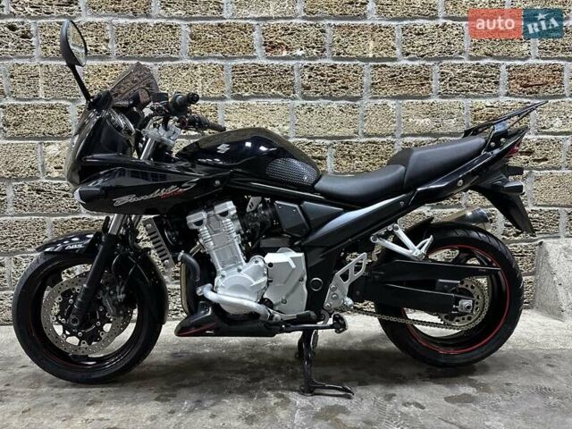 Сузуки GSF 1250S, объемом двигателя 1.25 л и пробегом 40 тыс. км за 5900 $, фото 1 на Automoto.ua