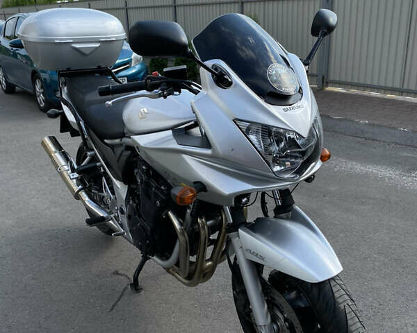 Сузуки GSF 650 Bandit, объемом двигателя 0 л и пробегом 3 тыс. км за 4250 $, фото 1 на Automoto.ua