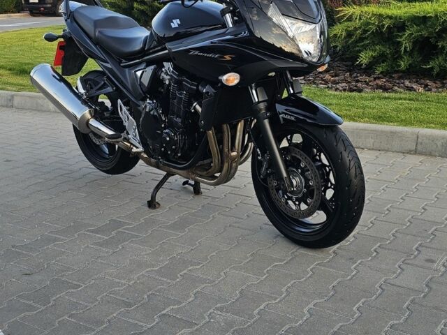 Сузуки GSF 650 Bandit, объемом двигателя 0 л и пробегом 0 тыс. км за 5100 $, фото 1 на Automoto.ua