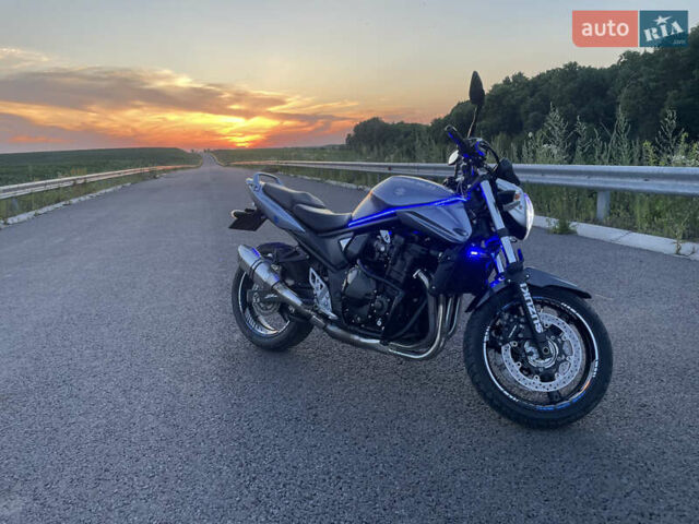 Синій Сузукі GSF 650 Bandit, об'ємом двигуна 0.65 л та пробігом 19 тис. км за 4900 $, фото 1 на Automoto.ua