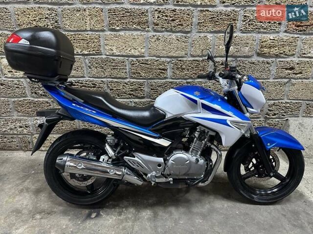 Сузукі GSR 250, об'ємом двигуна 0.25 л та пробігом 19 тис. км за 2500 $, фото 1 на Automoto.ua