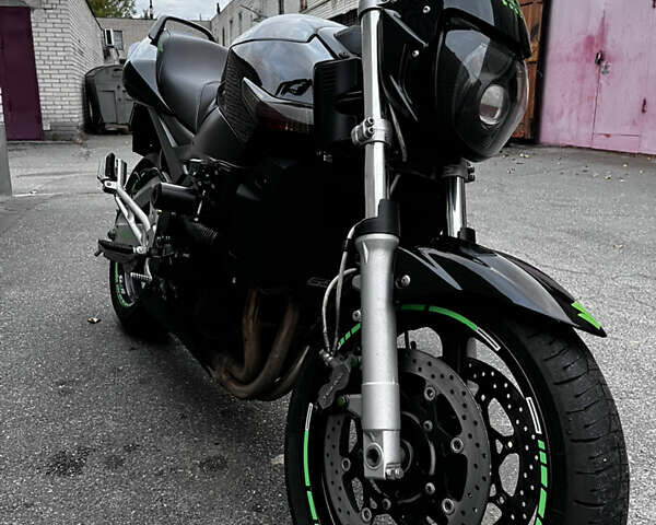 Белый Сузуки GSR 600, объемом двигателя 0.6 л и пробегом 41 тыс. км за 5100 $, фото 1 на Automoto.ua