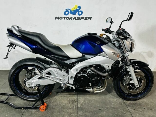 Сузуки GSR 600, объемом двигателя 0.6 л и пробегом 0 тыс. км за 4750 $, фото 1 на Automoto.ua