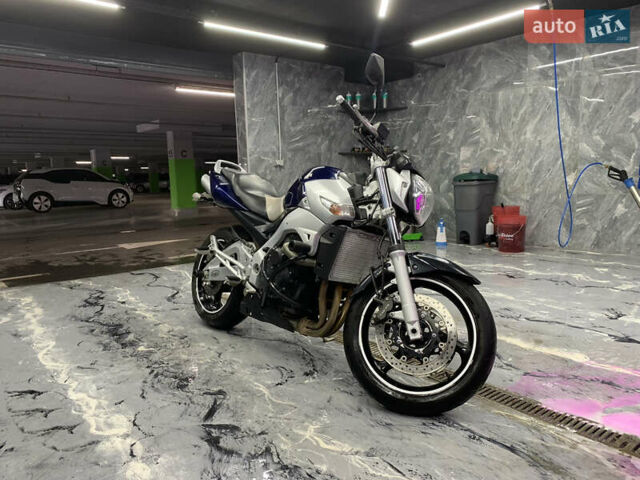 Синій Сузукі GSR 600, об'ємом двигуна 0.6 л та пробігом 57 тис. км за 4550 $, фото 1 на Automoto.ua