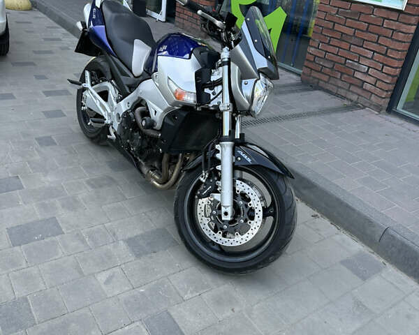 Синий Сузуки GSR 600, объемом двигателя 0.6 л и пробегом 33 тыс. км за 5300 $, фото 1 на Automoto.ua