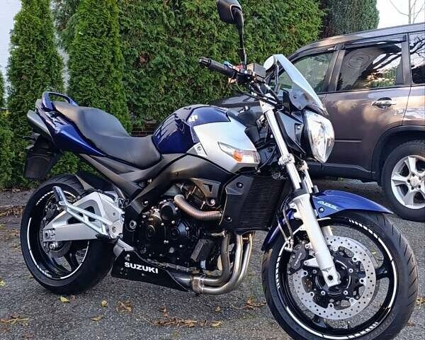 Синий Сузуки GSR 600, объемом двигателя 0.6 л и пробегом 26 тыс. км за 5000 $, фото 1 на Automoto.ua