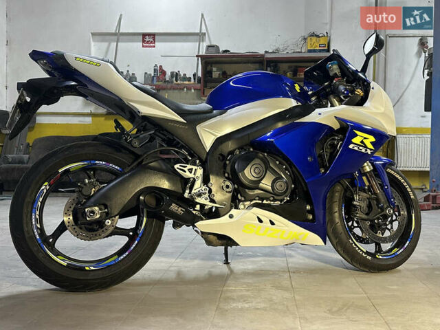Сузуки GSX-R 1000, объемом двигателя 0 л и пробегом 14 тыс. км за 5300 $, фото 1 на Automoto.ua