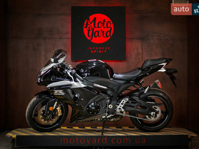 Сузуки GSX-R 1000, объемом двигателя 1 л и пробегом 1 тыс. км за 16000 $, фото 1 на Automoto.ua