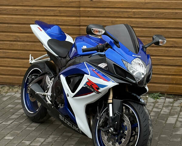 Сузуки GSX-R 600, объемом двигателя 0.6 л и пробегом 36 тыс. км за 6300 $, фото 1 на Automoto.ua