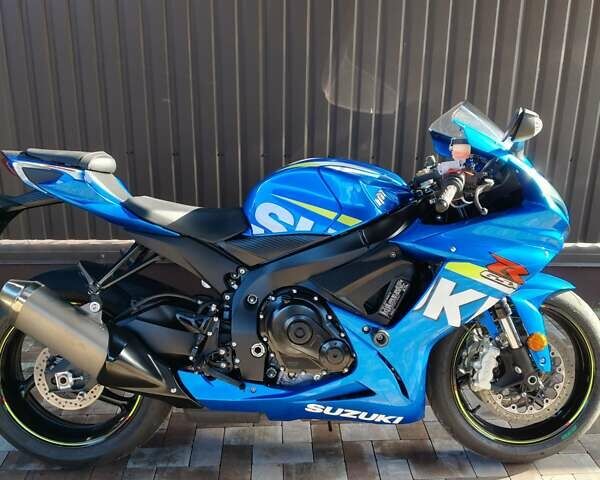 Сузуки GSX-R 600, объемом двигателя 0.6 л и пробегом 8 тыс. км за 11500 $, фото 1 на Automoto.ua
