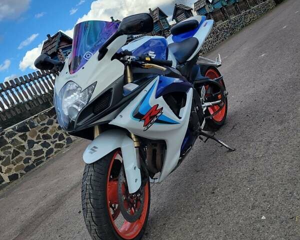 Сузуки GSX-R 600, объемом двигателя 0 л и пробегом 31 тыс. км за 5500 $, фото 1 на Automoto.ua