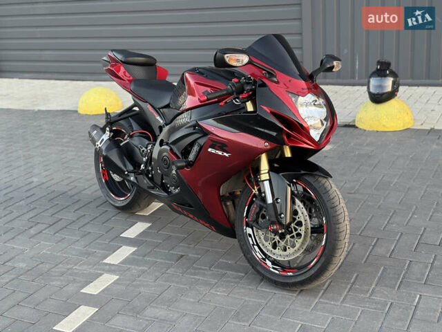 Червоний Сузукі GSX-R 750, об'ємом двигуна 0.75 л та пробігом 19 тис. км за 9800 $, фото 1 на Automoto.ua
