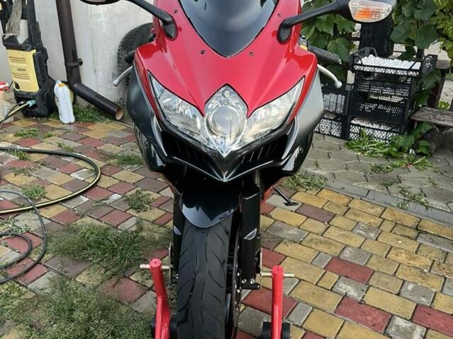 Сузукі GSX-R 750, об'ємом двигуна 0.75 л та пробігом 0 тис. км за 5500 $, фото 1 на Automoto.ua