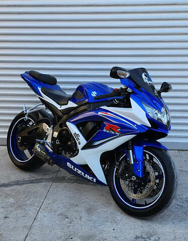 Синий Сузуки GSX-R 750, объемом двигателя 0 л и пробегом 4 тыс. км за 8500 $, фото 1 на Automoto.ua