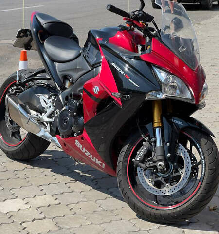 Черный Сузуки GSX-S 1000, объемом двигателя 1 л и пробегом 28 тыс. км за 10600 $, фото 1 на Automoto.ua