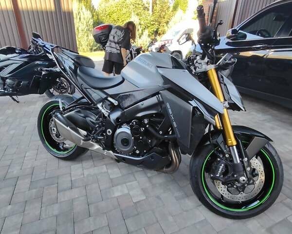 Сузуки GSX-S 1000, объемом двигателя 1 л и пробегом 10 тыс. км за 12700 $, фото 1 на Automoto.ua