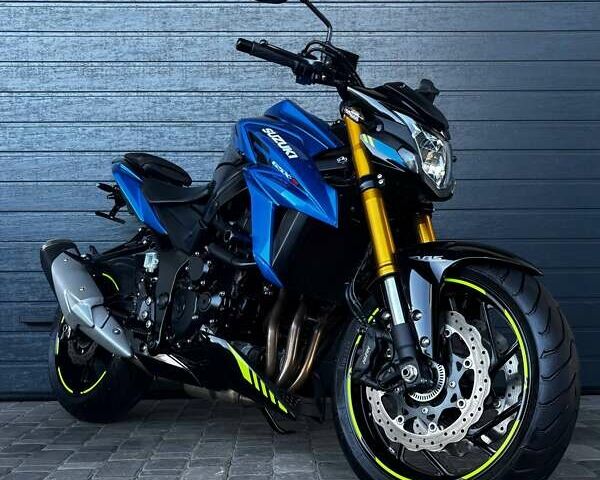 Синій Сузукі GSX-S 750, об'ємом двигуна 0.75 л та пробігом 14 тис. км за 9500 $, фото 1 на Automoto.ua