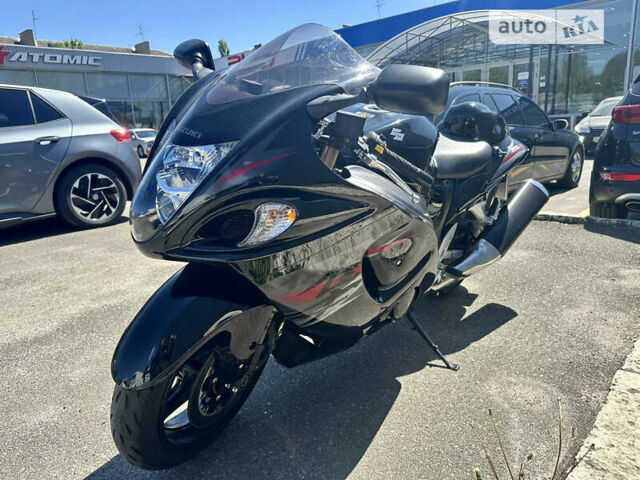 Черный Сузуки GSX 1300R Hayabusa, объемом двигателя 1.3 л и пробегом 6 тыс. км за 11900 $, фото 1 на Automoto.ua