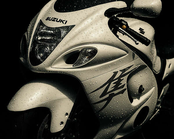 Сузуки GSX 1300R Hayabusa, объемом двигателя 0 л и пробегом 7 тыс. км за 13999 $, фото 1 на Automoto.ua