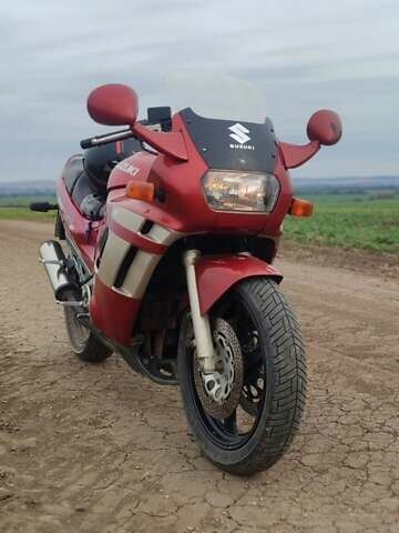 Красный Сузуки GSX 750F Katana, объемом двигателя 0 л и пробегом 45 тыс. км за 1500 $, фото 1 на Automoto.ua