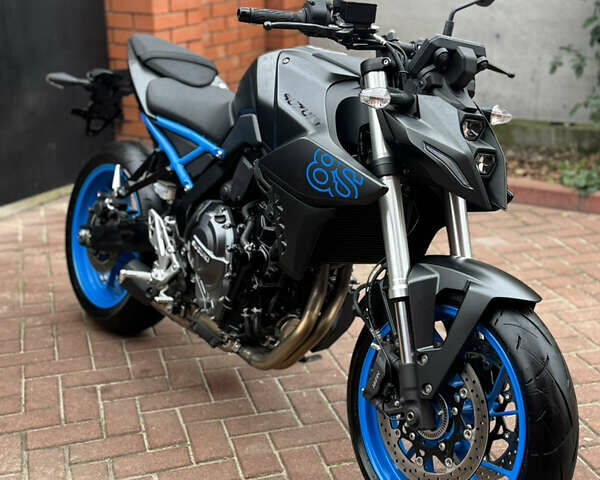 Сузукі GSX 8S, об'ємом двигуна 0 л та пробігом 1 тис. км за 9000 $, фото 1 на Automoto.ua