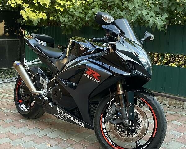 Сузуки GSX R 1000, объемом двигателя 1 л и пробегом 14 тыс. км за 3699 $, фото 1 на Automoto.ua