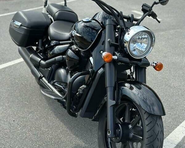 Чорний Сузукі Intruder 1500, об'ємом двигуна 1.5 л та пробігом 38 тис. км за 12500 $, фото 1 на Automoto.ua