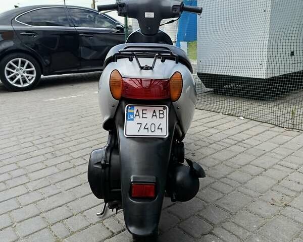 Сірий Сузукі Lets 4G, об'ємом двигуна 0.05 л та пробігом 12 тис. км за 649 $, фото 1 на Automoto.ua