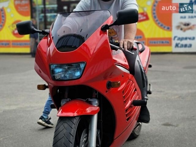 Сузуки RF 600R, объемом двигателя 0 л и пробегом 35 тыс. км за 3100 $, фото 1 на Automoto.ua