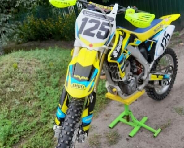 Жовтий Сузукі RM-Z 450, об'ємом двигуна 0 л та пробігом 100 тис. км за 3000 $, фото 1 на Automoto.ua