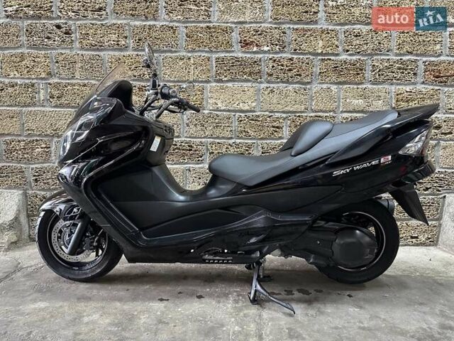 Сузуки Skywave 400, объемом двигателя 0 л и пробегом 21 тыс. км за 3100 $, фото 1 на Automoto.ua