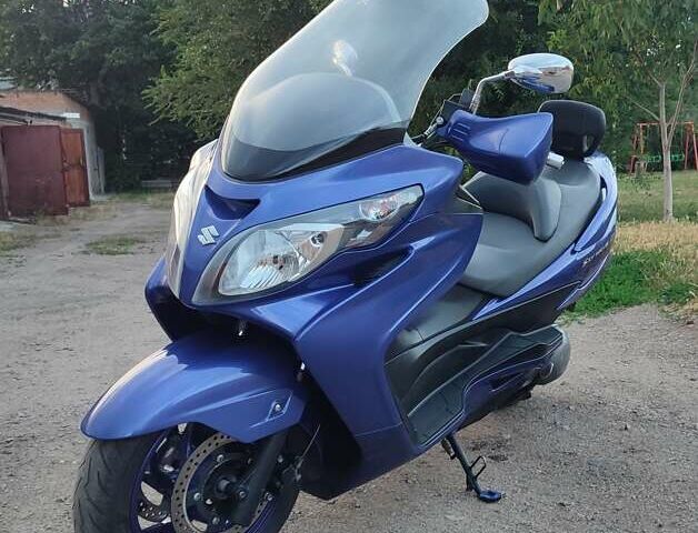 Синій Сузукі Skywave 400, об'ємом двигуна 0.4 л та пробігом 34 тис. км за 2850 $, фото 1 на Automoto.ua