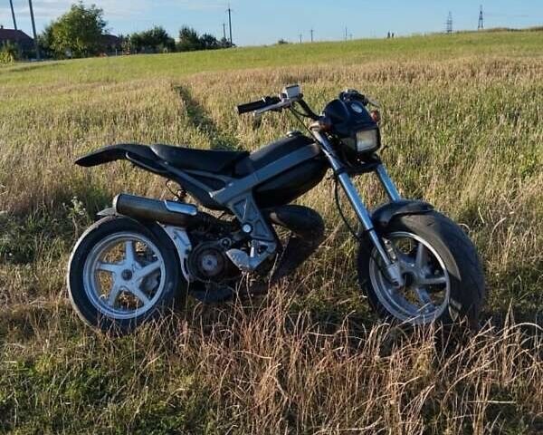 Чорний Сузукі Street Magic 50, об'ємом двигуна 0 л та пробігом 3 тис. км за 350 $, фото 1 на Automoto.ua