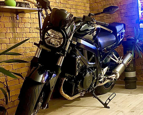 Черный Сузуки SV 1000S, объемом двигателя 1 л и пробегом 35 тыс. км за 6700 $, фото 1 на Automoto.ua