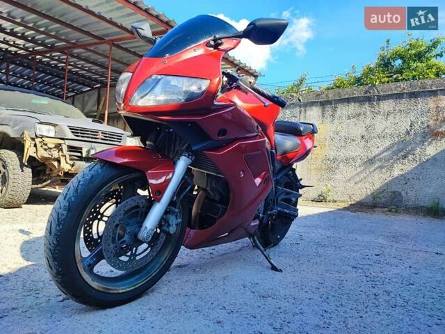Красный Сузуки SV 650S, объемом двигателя 0.65 л и пробегом 80 тыс. км за 4500 $, фото 1 на Automoto.ua