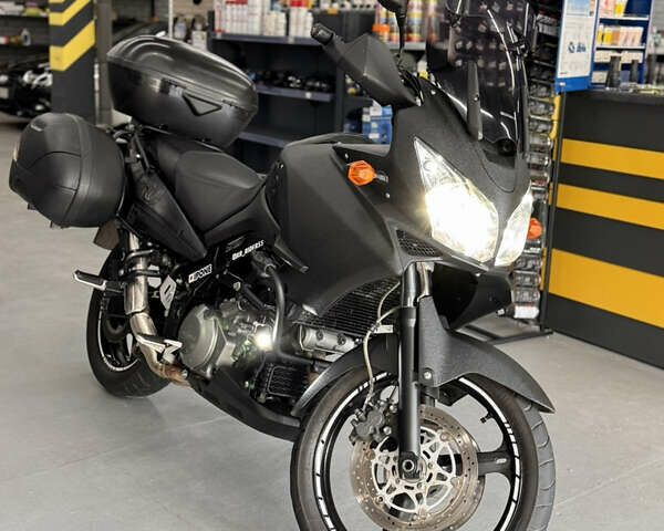Черный Сузуки V-Strom 1000, объемом двигателя 1 л и пробегом 98 тыс. км за 6600 $, фото 1 на Automoto.ua