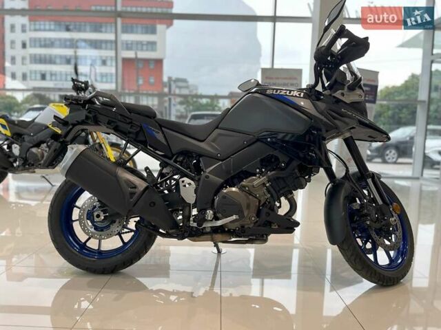 Черный Сузуки V-Strom 1050, объемом двигателя 0 л и пробегом 1 тыс. км за 14744 $, фото 1 на Automoto.ua