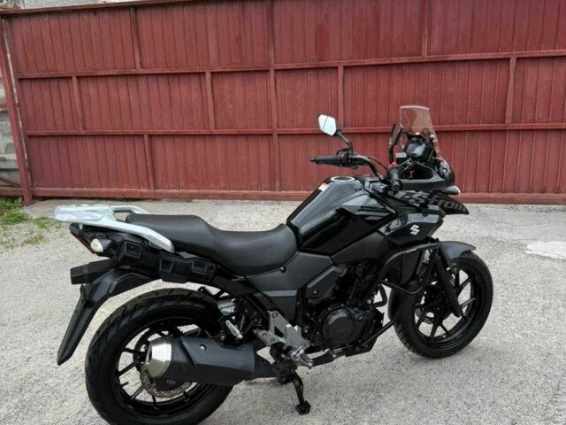 Сузуки V-Strom 250, объемом двигателя 0 л и пробегом 0 тыс. км за 3900 $, фото 1 на Automoto.ua